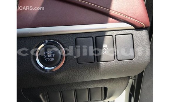 Acheter Import Voiture Toyota Harrier Blanc à Import - Dubai, Ali Sabieh Region Acheter Import Voiture Toyota Harrier Blanc à Import - Dubai, Ali Sabieh Region