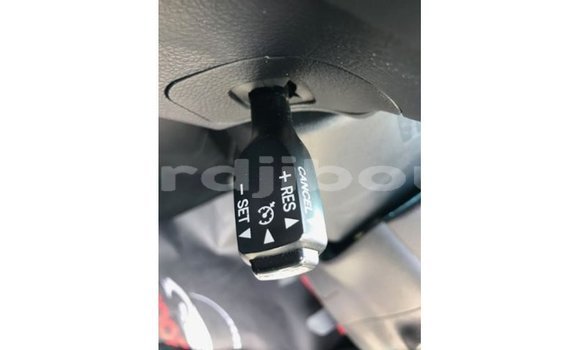 Acheter Import Voiture Toyota Harrier Marron à Import - Dubai, Ali Sabieh Region Acheter Import Voiture Toyota Harrier Marron à Import - Dubai, Ali Sabieh Region