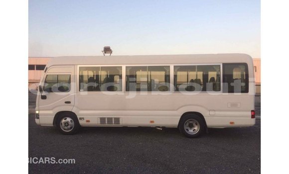 Buy Import Toyota Coaster White Car in Import - Dubai in Ali Sabieh Region Buy Import Toyota Coaster White Car in Import - Dubai in Ali Sabieh Region