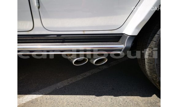 Buy Import Mercedes-Benz 190 White Car in Import - Dubai in Ali Sabieh Region Buy Import Mercedes-Benz 190 White Car in Import - Dubai in Ali Sabieh Region