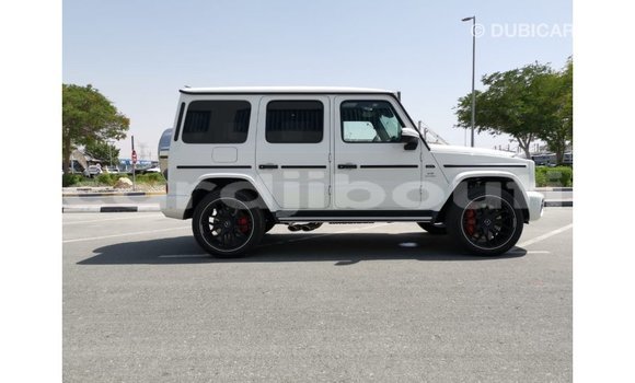 Buy Import Mercedes-Benz 190 White Car in Import - Dubai in Ali Sabieh Region Buy Import Mercedes-Benz 190 White Car in Import - Dubai in Ali Sabieh Region