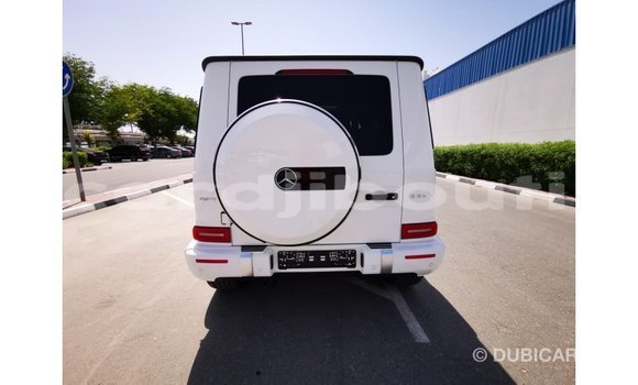 Buy Import Mercedes-Benz 190 White Car in Import - Dubai in Ali Sabieh Region Buy Import Mercedes-Benz 190 White Car in Import - Dubai in Ali Sabieh Region
