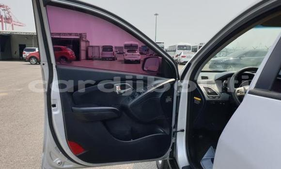 Acheter Occasion Voiture Hyundai Tucson Gris à Djibouti, Djibouti Region Acheter Occasion Voiture Hyundai Tucson Gris à Djibouti, Djibouti Region