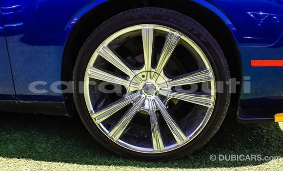 Acheter Import Voiture Dodge Challenger Bleu à Import - Dubai, Ali Sabieh Region Acheter Import Voiture Dodge Challenger Bleu à Import - Dubai, Ali Sabieh Region