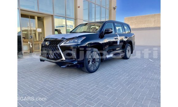 Acheter Import Voiture Lexus LX Noir à Import - Dubai, Ali Sabieh Region Acheter Import Voiture Lexus LX Noir à Import - Dubai, Ali Sabieh Region