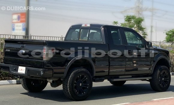 Acheter Import Voiture Ford Club Wagon Noir à Import - Dubai, Ali Sabieh Region Acheter Import Voiture Ford Club Wagon Noir à Import - Dubai, Ali Sabieh Region