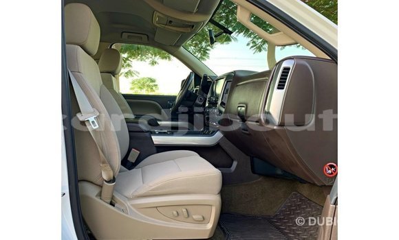 Buy Import Chevrolet Silverado White Car in Import - Dubai in Ali Sabieh Region Buy Import Chevrolet Silverado White Car in Import - Dubai in Ali Sabieh Region