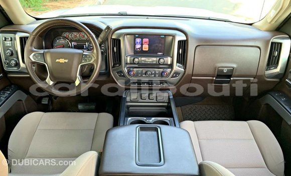 Buy Import Chevrolet Silverado White Car in Import - Dubai in Ali Sabieh Region Buy Import Chevrolet Silverado White Car in Import - Dubai in Ali Sabieh Region
