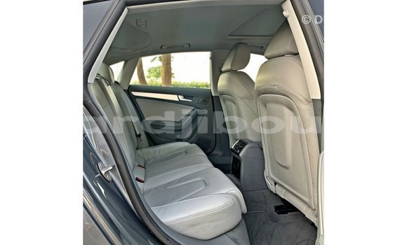 Acheter Import Voiture Audi 100 Autre à Import - Dubai, Ali Sabieh Region Acheter Import Voiture Audi 100 Autre à Import - Dubai, Ali Sabieh Region