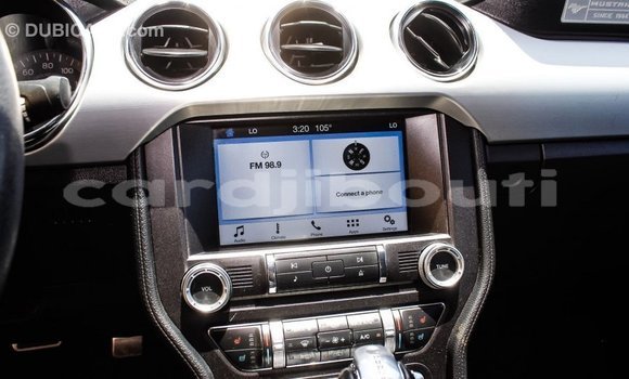 Acheter Import Voiture Ford Mustang Rouge à Import - Dubai, Ali Sabieh Region Acheter Import Voiture Ford Mustang Rouge à Import - Dubai, Ali Sabieh Region