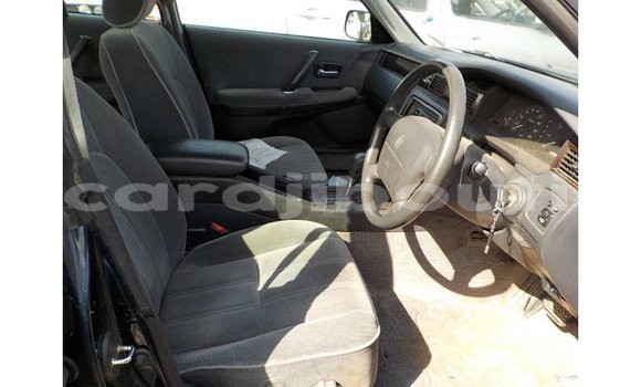 Buy Import Toyota Crown Blue Car in Import - Dubai in Ali Sabieh Region Buy Import Toyota Crown Blue Car in Import - Dubai in Ali Sabieh Region