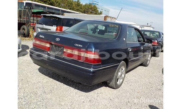 Buy Import Toyota Crown Blue Car in Import - Dubai in Ali Sabieh Region Buy Import Toyota Crown Blue Car in Import - Dubai in Ali Sabieh Region