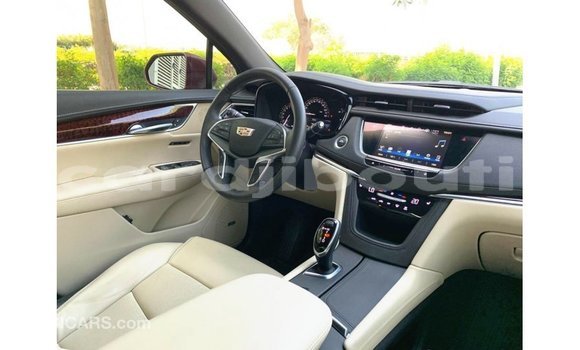 Acheter Import Voiture Cadillac XT5 Rouge à Import - Dubai, Ali Sabieh Region Acheter Import Voiture Cadillac XT5 Rouge à Import - Dubai, Ali Sabieh Region