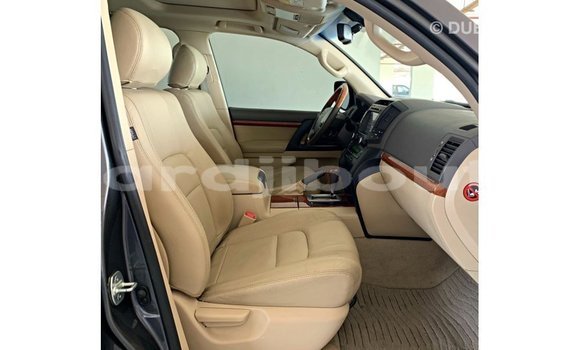 Buy Import Toyota Land Cruiser Other Car in Import - Dubai in Ali Sabieh Region Buy Import Toyota Land Cruiser Other Car in Import - Dubai in Ali Sabieh Region