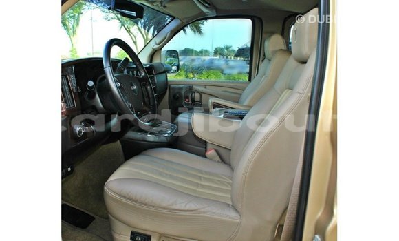 Acheter Import Voiture GMC Acadia Autre à Import - Dubai, Ali Sabieh Region Acheter Import Voiture GMC Acadia Autre à Import - Dubai, Ali Sabieh Region