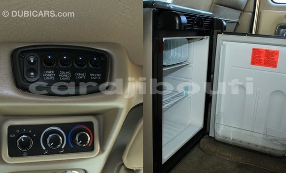 Acheter Import Voiture GMC Acadia Autre à Import - Dubai, Ali Sabieh Region Acheter Import Voiture GMC Acadia Autre à Import - Dubai, Ali Sabieh Region