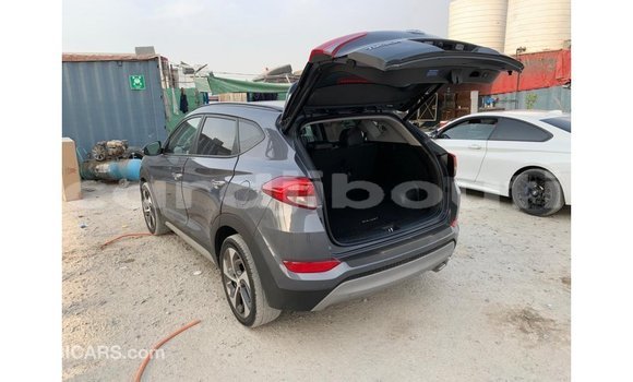 Buy Import Hyundai Tucson Other Car in Import - Dubai in Ali Sabieh Region Buy Import Hyundai Tucson Other Car in Import - Dubai in Ali Sabieh Region