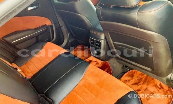 Acheter Import Voiture Dodge Charger Autre à Import - Dubai, Ali Sabieh Region Acheter Import Voiture Dodge Charger Autre à Import - Dubai, Ali Sabieh Region