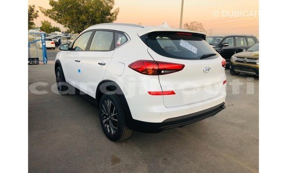 Buy Import Hyundai Tucson White Car in Import - Dubai in Ali Sabieh Region Buy Import Hyundai Tucson White Car in Import - Dubai in Ali Sabieh Region