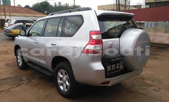 Buy Used Toyota Land Cruiser Prado Red Car in Djibouti in Djibouti Region Buy Used Toyota Land Cruiser Prado Red Car in Djibouti in Djibouti Region