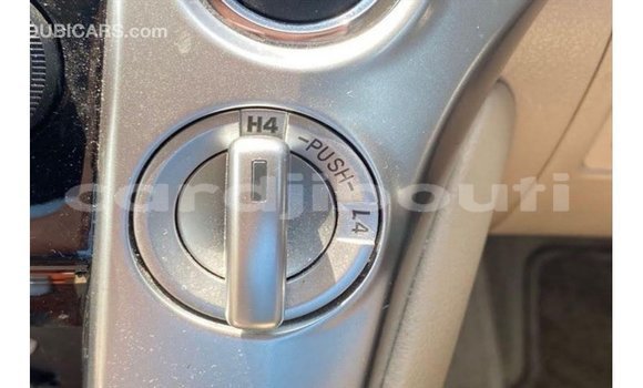 Acheter Import Voiture Toyota Land Cruiser Noir à Import - Dubai, Ali Sabieh Region Acheter Import Voiture Toyota Land Cruiser Noir à Import - Dubai, Ali Sabieh Region