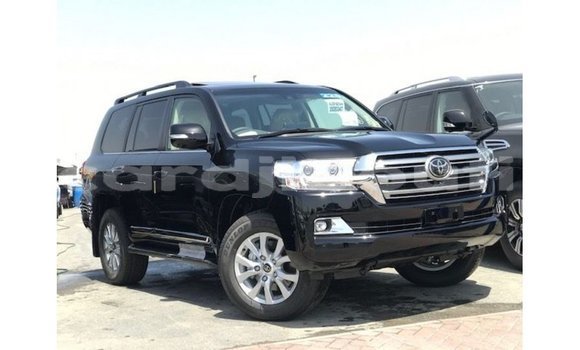 Buy Import Toyota Land Cruiser Black Car in Import - Dubai in Ali Sabieh Region Buy Import Toyota Land Cruiser Black Car in Import - Dubai in Ali Sabieh Region