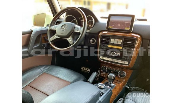 Buy Import Mercedes-Benz 190 White Car in Import - Dubai in Ali Sabieh Region Buy Import Mercedes-Benz 190 White Car in Import - Dubai in Ali Sabieh Region