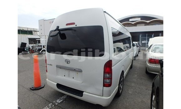 Buy Import Toyota Hiace White Car in Import - Dubai in Ali Sabieh Region Buy Import Toyota Hiace White Car in Import - Dubai in Ali Sabieh Region
