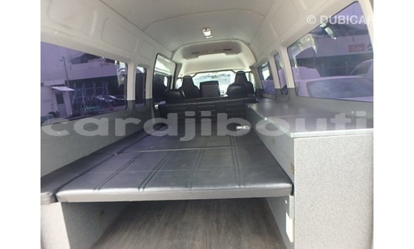 Buy Import Toyota Hiace White Car in Import - Dubai in Ali Sabieh Region Buy Import Toyota Hiace White Car in Import - Dubai in Ali Sabieh Region