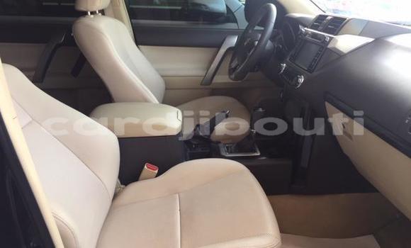 Buy Used Toyota Land Cruiser Prado White Car in Djibouti in Djibouti Region Buy Used Toyota Land Cruiser Prado White Car in Djibouti in Djibouti Region