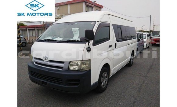Acheter Import Voiture Toyota Hiace Blanc à Import - Dubai, Ali Sabieh Region