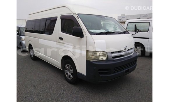 Buy Import Toyota Hiace White Car in Import - Dubai in Ali Sabieh Region Buy Import Toyota Hiace White Car in Import - Dubai in Ali Sabieh Region