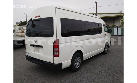 Buy Import Toyota Hiace White Car in Import - Dubai in Ali Sabieh Region Buy Import Toyota Hiace White Car in Import - Dubai in Ali Sabieh Region