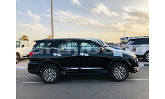 Buy Import Toyota Fortuner Black Car in Import - Dubai in Ali Sabieh Region Buy Import Toyota Fortuner Black Car in Import - Dubai in Ali Sabieh Region