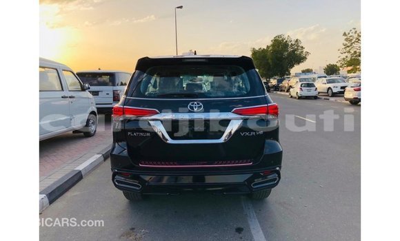 Buy Import Toyota Fortuner Black Car in Import - Dubai in Ali Sabieh Region Buy Import Toyota Fortuner Black Car in Import - Dubai in Ali Sabieh Region