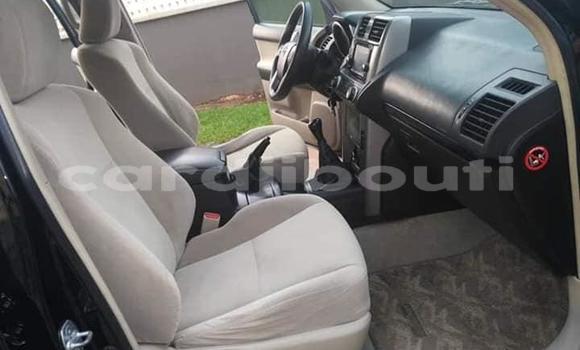 Buy Used Toyota Land Cruiser Prado White Car in Djibouti in Djibouti Region Buy Used Toyota Land Cruiser Prado White Car in Djibouti in Djibouti Region