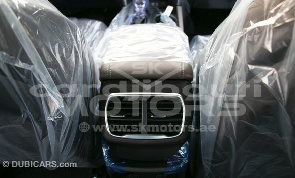 Acheter Import Voiture Hyundai Santa Fe Marron à Import - Dubai, Ali Sabieh Region Acheter Import Voiture Hyundai Santa Fe Marron à Import - Dubai, Ali Sabieh Region