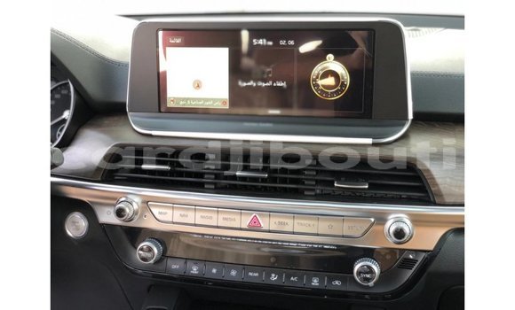 Buy Import Kia Carens White Car in Import - Dubai in Ali Sabieh Region Buy Import Kia Carens White Car in Import - Dubai in Ali Sabieh Region