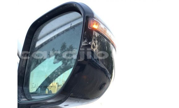 Buy Import Kia Carens White Car in Import - Dubai in Ali Sabieh Region Buy Import Kia Carens White Car in Import - Dubai in Ali Sabieh Region