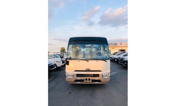 Buy Import Toyota Coaster White Car in Import - Dubai in Ali Sabieh Region Buy Import Toyota Coaster White Car in Import - Dubai in Ali Sabieh Region