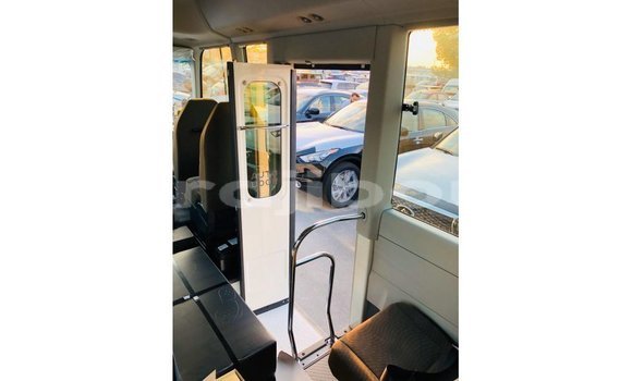 Buy Import Toyota Coaster White Car in Import - Dubai in Ali Sabieh Region Buy Import Toyota Coaster White Car in Import - Dubai in Ali Sabieh Region