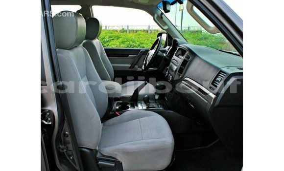 Buy Import Mitsubishi Pajero Brown Car in Import - Dubai in Ali Sabieh Region Buy Import Mitsubishi Pajero Brown Car in Import - Dubai in Ali Sabieh Region