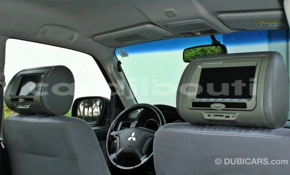 Buy Import Mitsubishi Pajero Brown Car in Import - Dubai in Ali Sabieh Region Buy Import Mitsubishi Pajero Brown Car in Import - Dubai in Ali Sabieh Region