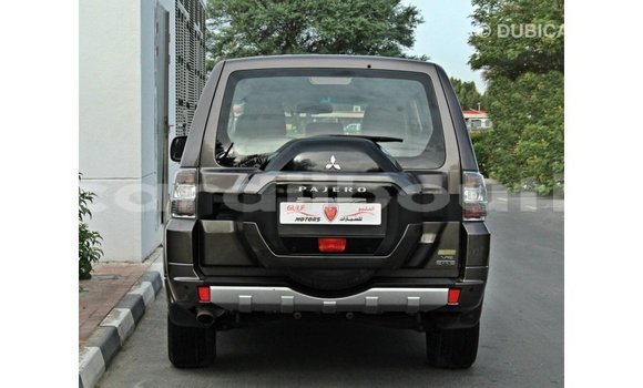 Buy Import Mitsubishi Pajero Brown Car in Import - Dubai in Ali Sabieh Region Buy Import Mitsubishi Pajero Brown Car in Import - Dubai in Ali Sabieh Region