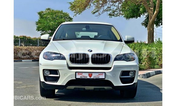 Acheter Import Voiture BMW X6 Blanc à Import - Dubai, Ali Sabieh Region Acheter Import Voiture BMW X6 Blanc à Import - Dubai, Ali Sabieh Region