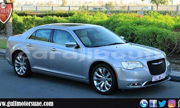 Acheter Import Voiture Chrysler 300 Autre à Import - Dubai, Ali Sabieh Region