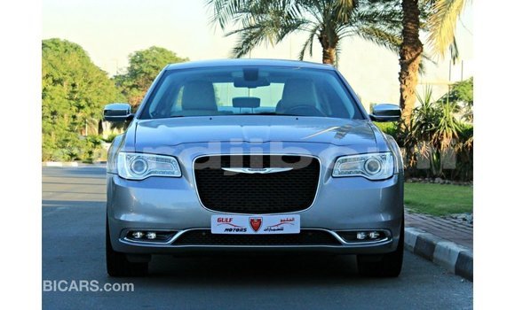 Acheter Import Voiture Chrysler 300 Autre à Import - Dubai, Ali Sabieh Region Acheter Import Voiture Chrysler 300 Autre à Import - Dubai, Ali Sabieh Region