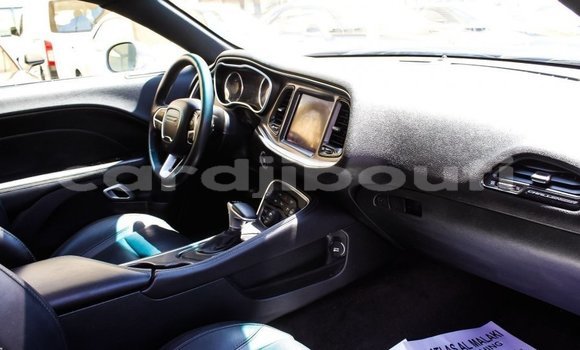 Acheter Import Voiture Dodge Challenger Autre à Import - Dubai, Ali Sabieh Region Acheter Import Voiture Dodge Challenger Autre à Import - Dubai, Ali Sabieh Region