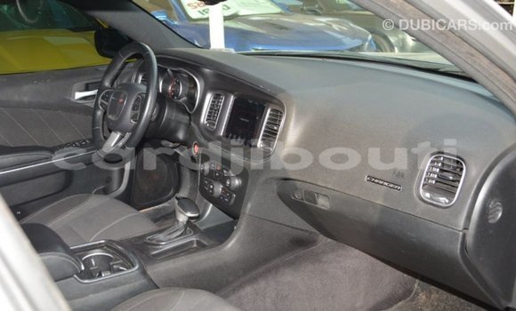 Acheter Import Voiture Dodge Charger Autre à Import - Dubai, Ali Sabieh Region Acheter Import Voiture Dodge Charger Autre à Import - Dubai, Ali Sabieh Region