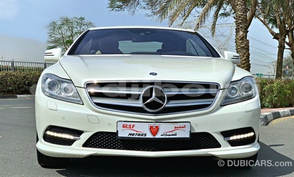 Acheter Import Voiture Mercedes-Benz 190 Blanc à Import - Dubai, Ali Sabieh Region Acheter Import Voiture Mercedes-Benz 190 Blanc à Import - Dubai, Ali Sabieh Region